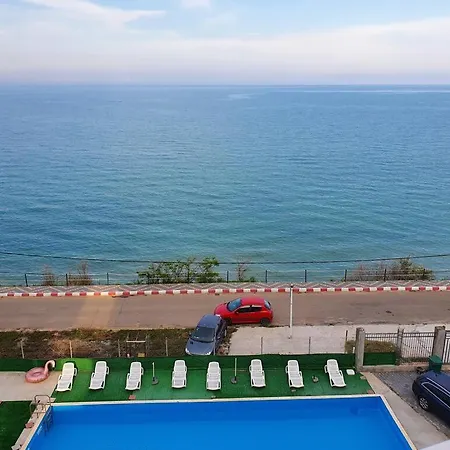 Premium Sea View Economy *