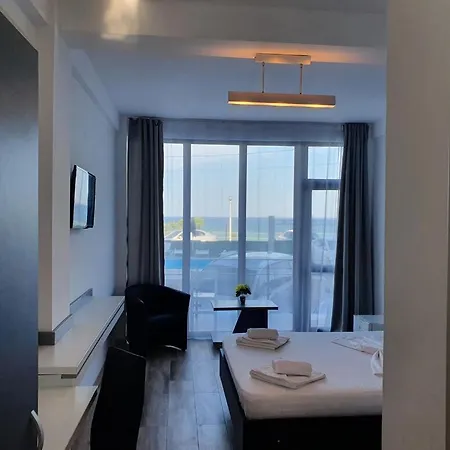 ホームステイ Premium Sea View Economy *
